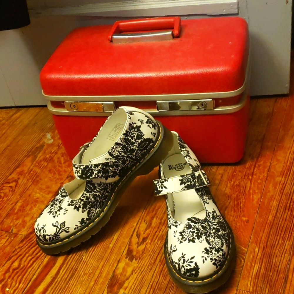 🇬🇧 Dr. Martens Flocking 5026 Mary Jane 🇬🇧RARE